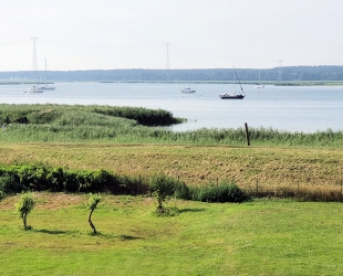 Lucys Haus 2 'Am Peeneblick'